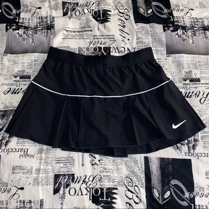 Nike tennis skirt